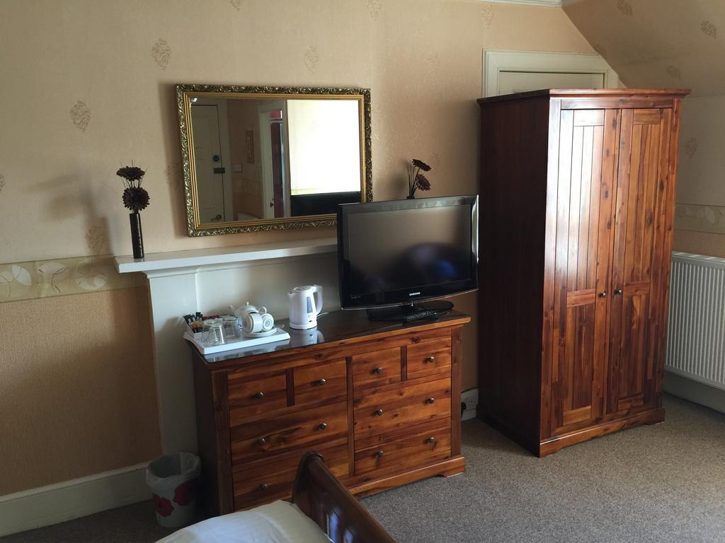 Roseneath Guest House Inverness Room photo